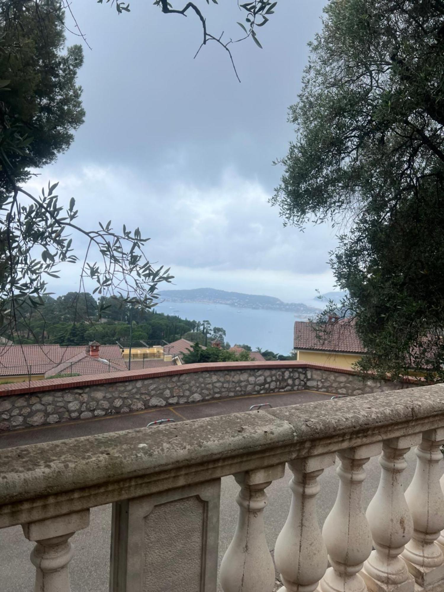 Bas De Villa Vue Mer Eze Village Exterior foto